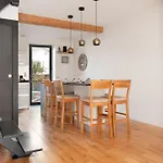 Дом отдыха Beautiful House 90m2 With Terrace - Cote Pave, Centre-ville Тулуза