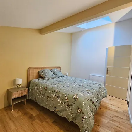 Maison 90m2 Avec Terrasse - Cote Pave, Centre-ville *