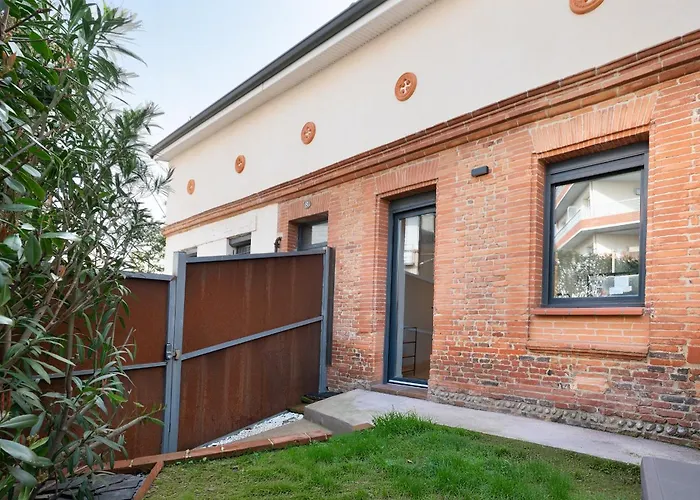 Beautiful House 90M2 With Terrace - Cote Pave, Centre-Ville Toulouse Holiday home Toulouse